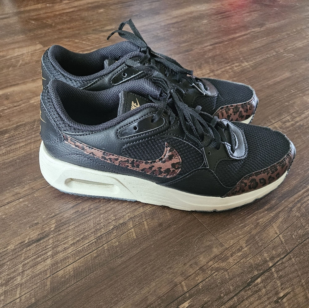 Nike Air Max Leopard Sneakers